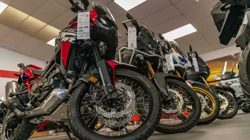 honda-showroom-24.jpg