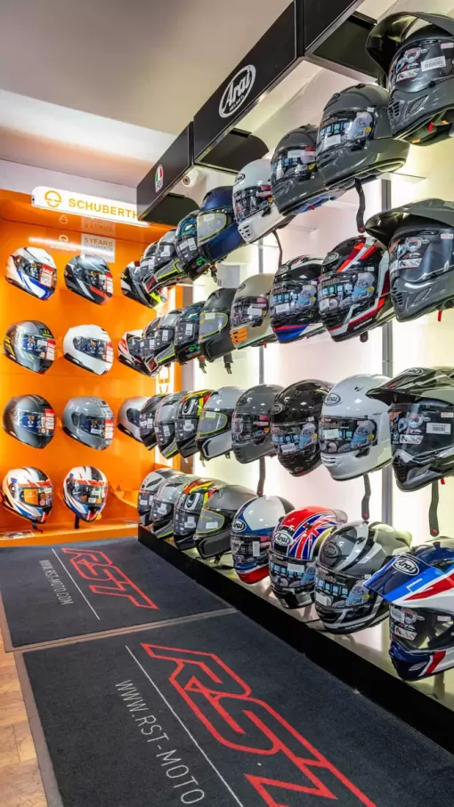 honda-showroom-3.jpg